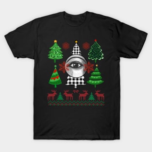 Christmas tree with checkered patterns and an eye in black and white T-Shirt